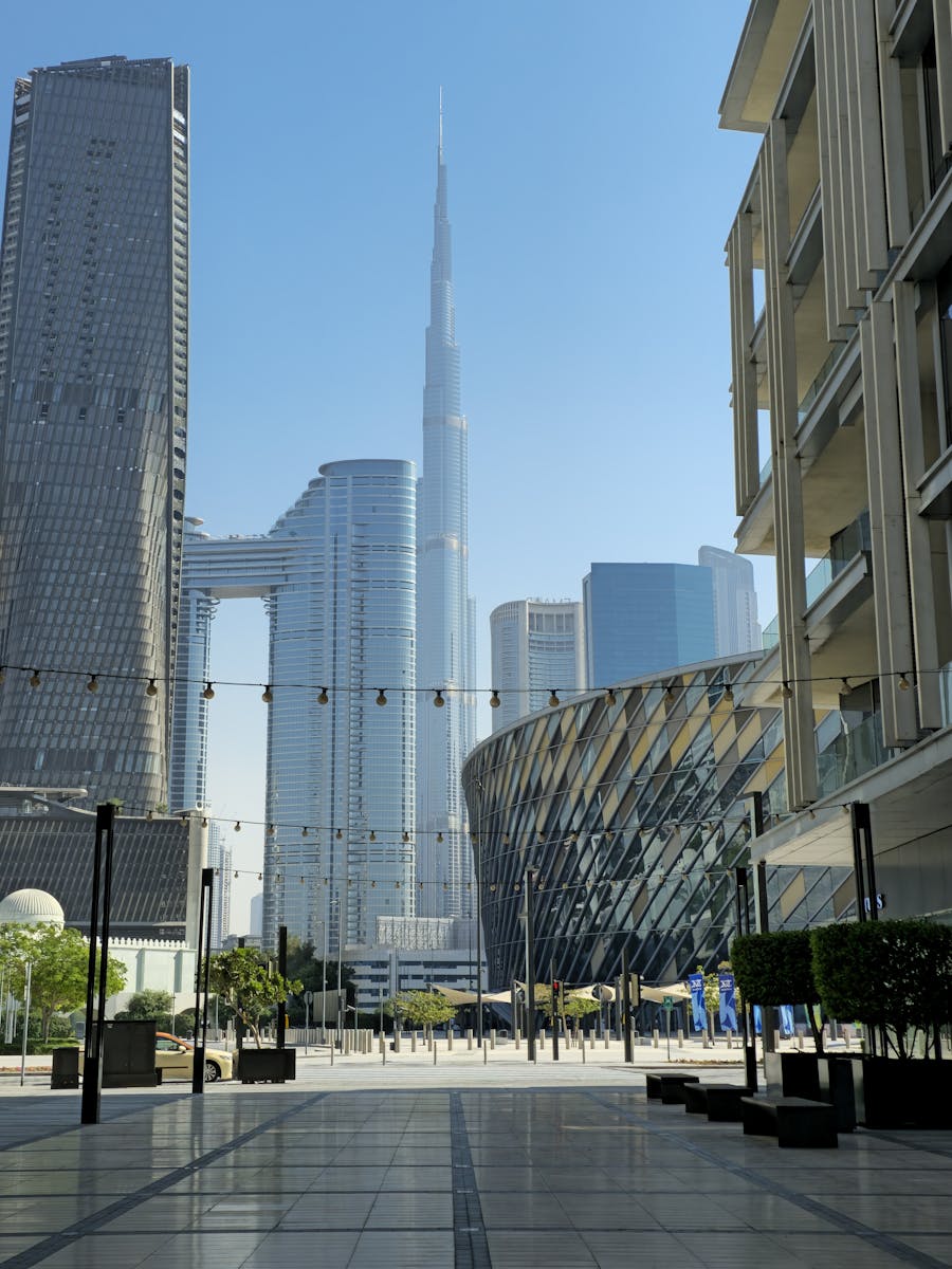 The Best Neighborhoods for Expats in Dubai: A Guide to Housing Options